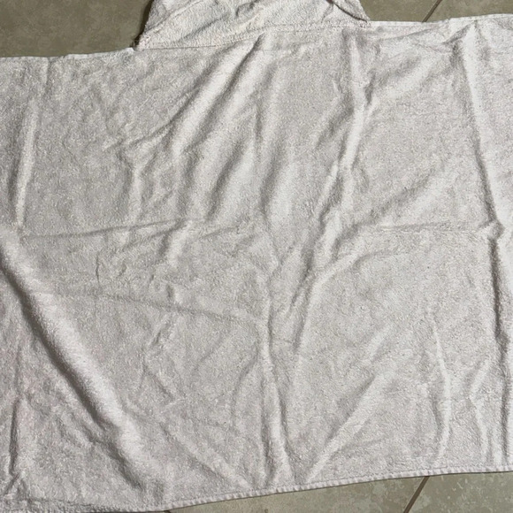 Kids Jumping beans Pink Princess Bath Towel - Picture 3 of 7